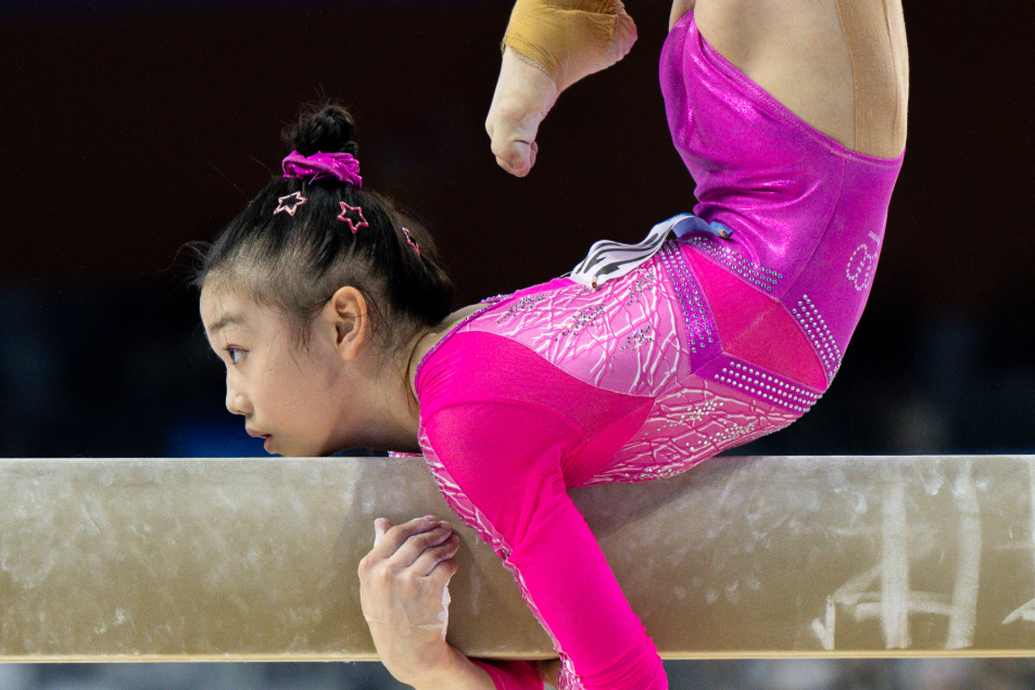 一届比赛两度摘金 柯沁沁创造历史