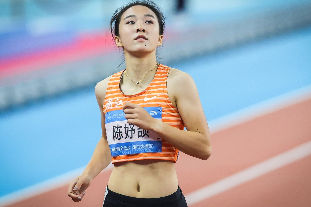 16岁“小孩姐”陈妤颉成就全运会历史最年轻女子百米冠军