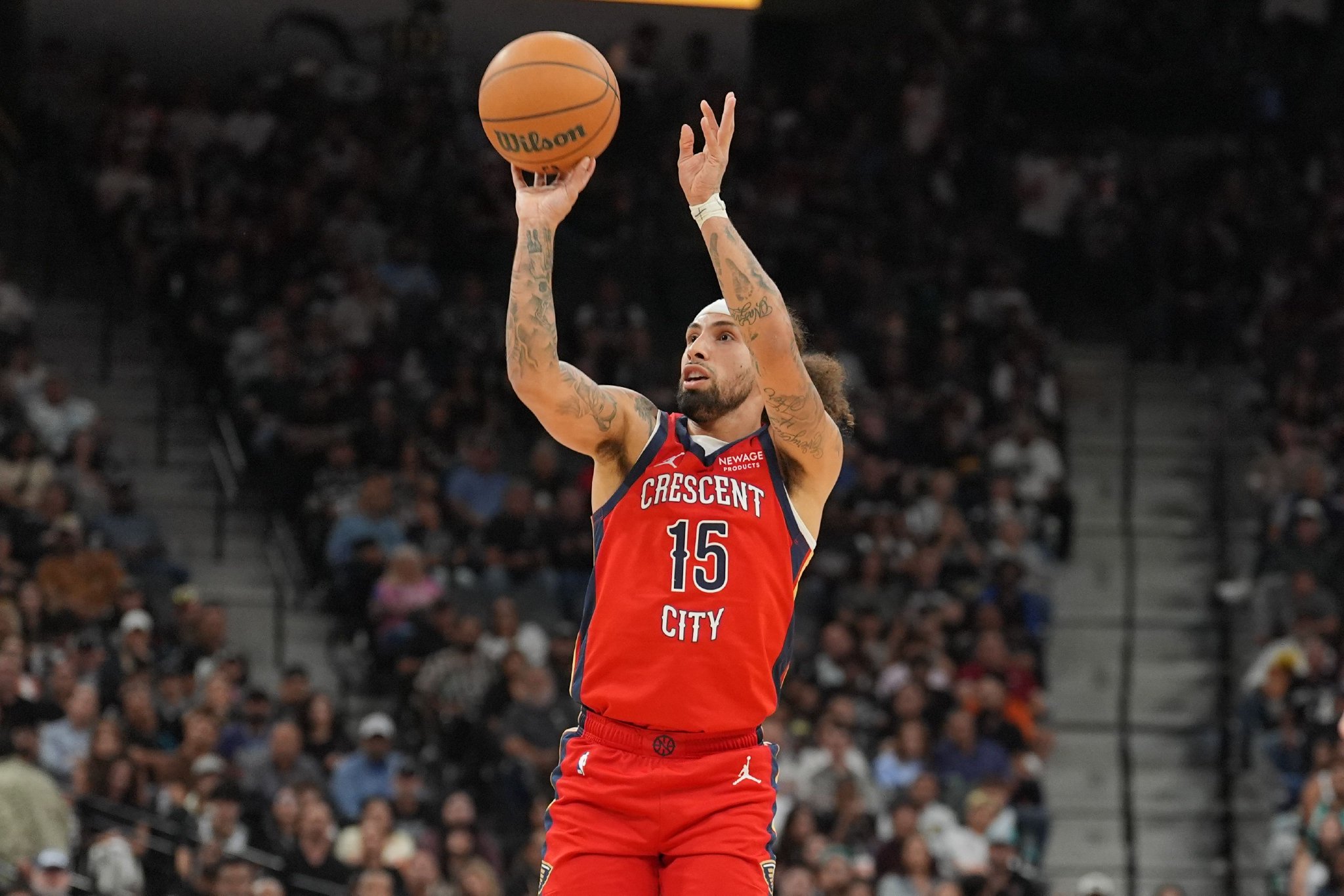 最喜欢哪位替补队友的贡献？墨菲：绝对是老六 他有很多助攻