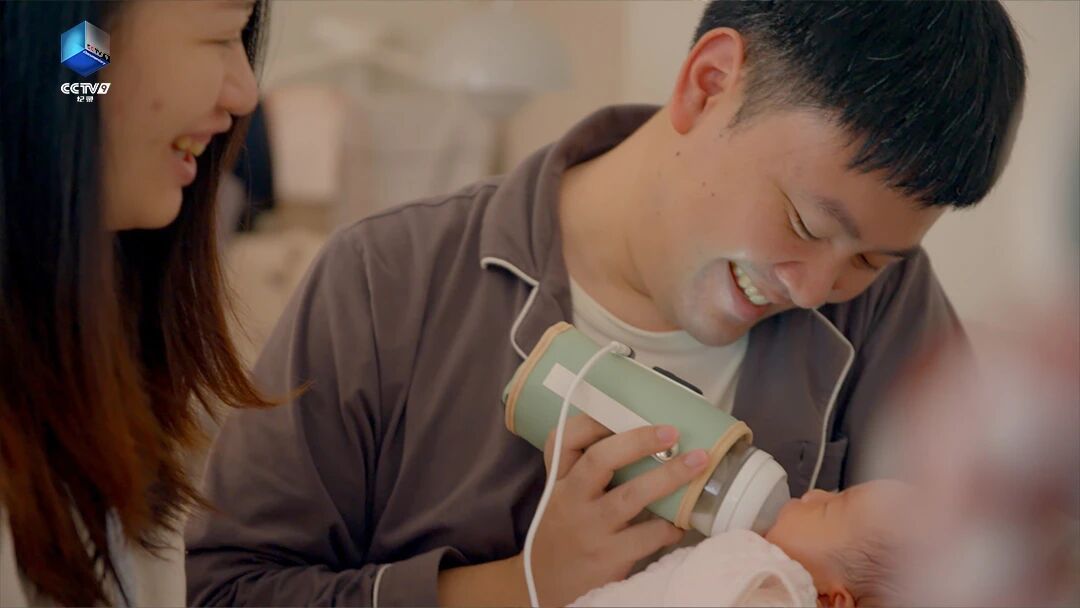 从“我”到“我们” 纪录片《自从有了你》讲述新手父母的育儿心路