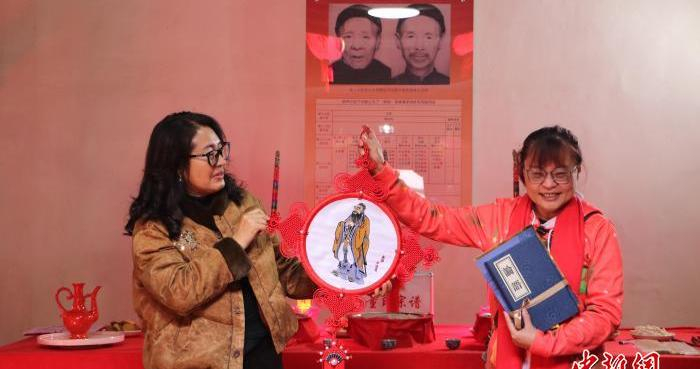 （新春见闻）七十七载海峡遥望 台胞终圆归乡寻根梦