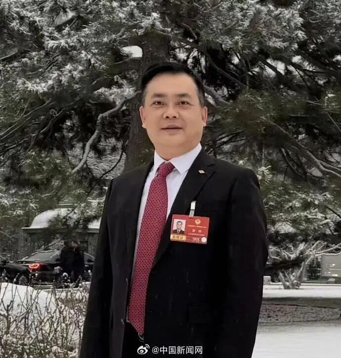 全国政协委员曹晖：建议推广“入学即入职”，让青年愿意进工厂、留一线