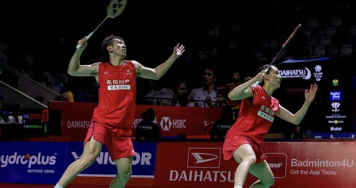 集体爆发!中国队狂揽4金,女子项目全部夺冠,仅男单无缘奖牌