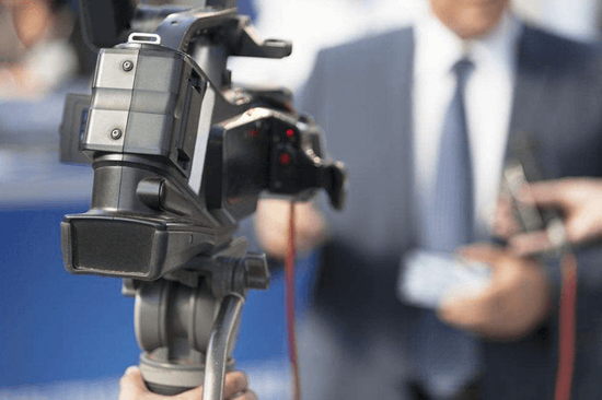 两会日程预告丨3月10日：人代会审议“两高”工作报告等 政协举行界别协商会议和小组会议