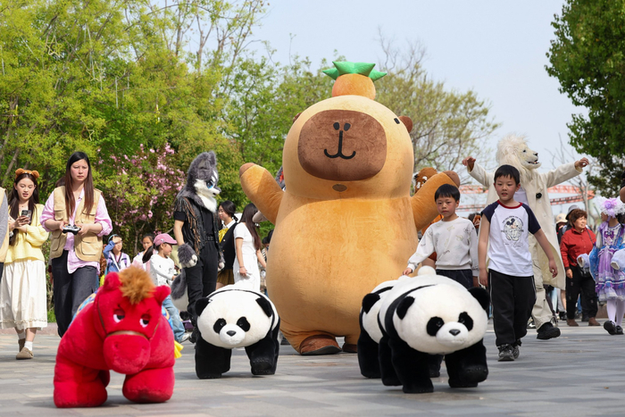 “春日经济”多点开花 市场潜力持续释放